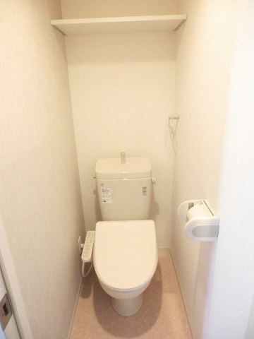 トイレ　シャワートイレ
