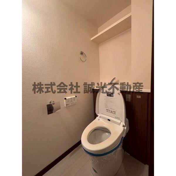地下鉄七隈線 博多駅 徒歩12分 11階建 築13年のトイレ写真