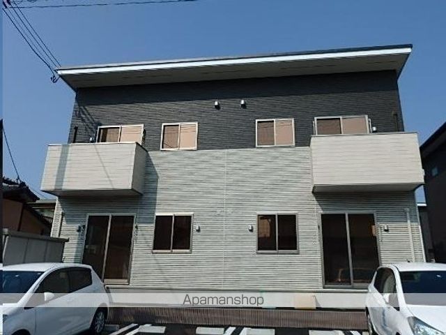 仙台市地下鉄南北線 河原町駅 バス乗車時間：17分 最寄りバス停で下車 徒歩6分 築7年