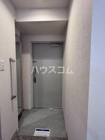 ラフィシア関内の玄関写真