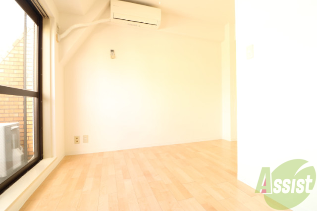 居室・リビング　使いやすい四角のお部屋です。