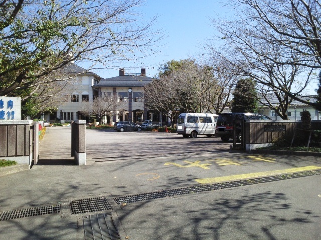 中学校　桜木中学校（中学校）まで350m