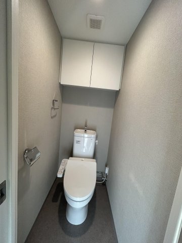 トイレ　※別部屋の参考写真です。