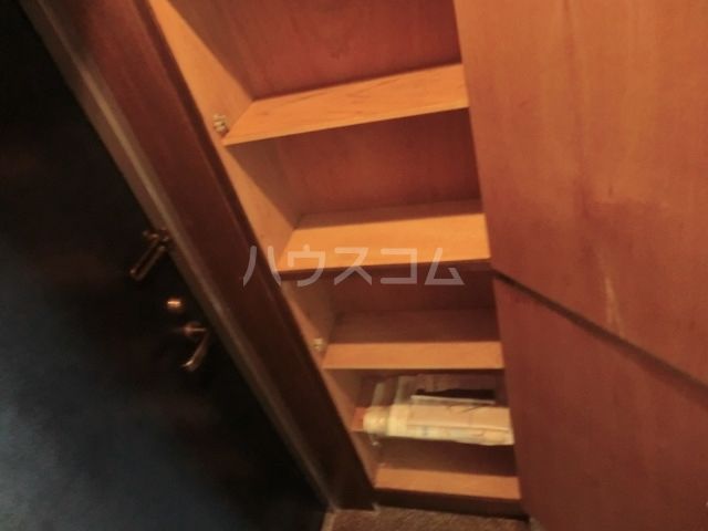 竹山ビル弐番館の玄関写真