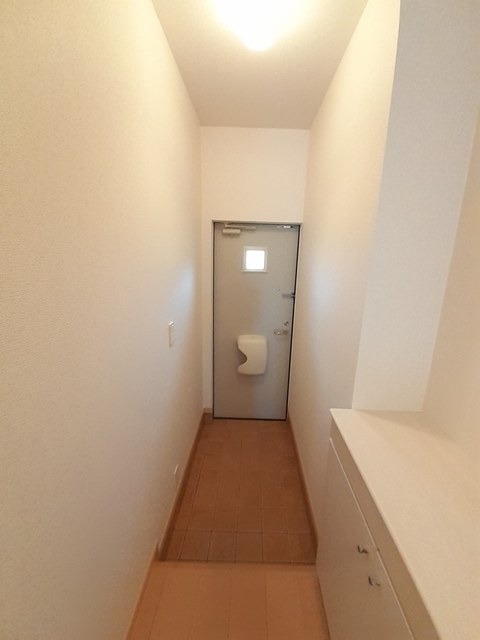 玄関　図面と現状に相違がある場合には現状を優先