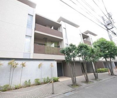 建物外観　エントランス