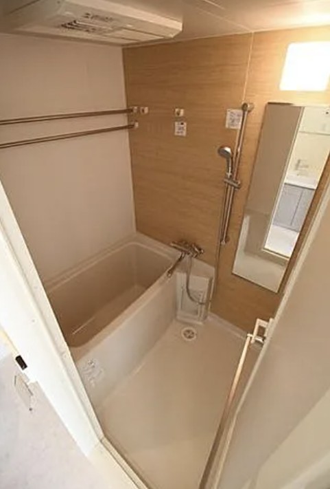 バス・シャワールーム　別部屋参考写真