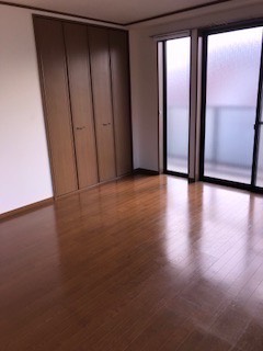 BAUHAUS千田町IIIの内装写真