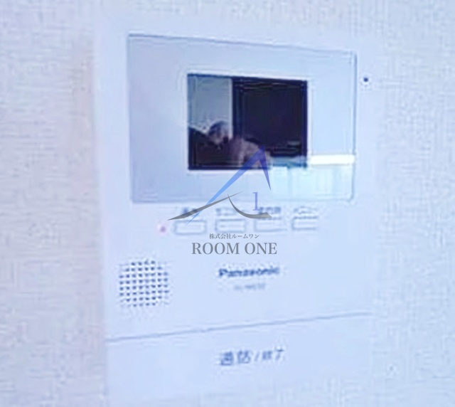 セキュリティ　モニター付きインターホンです。
