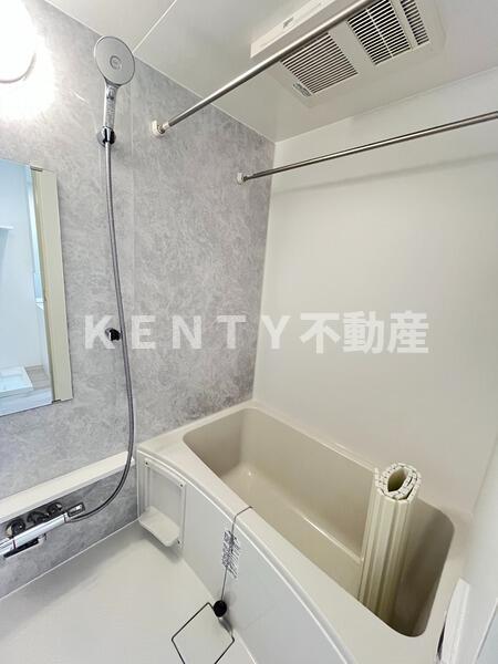 バス・シャワールーム　日々の疲れを癒すお風呂付です