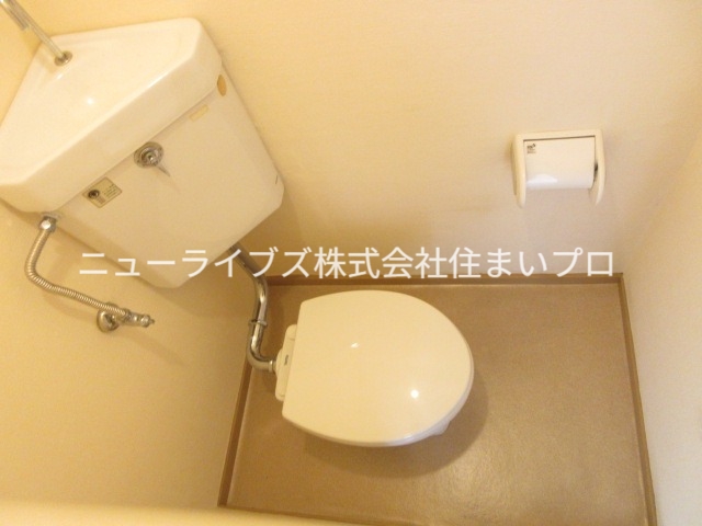 京阪本線 古川橋駅 徒歩13分 3階建 築45年のトイレ写真