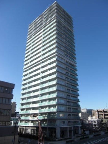 プレミスト浜松中央タワーの外観写真