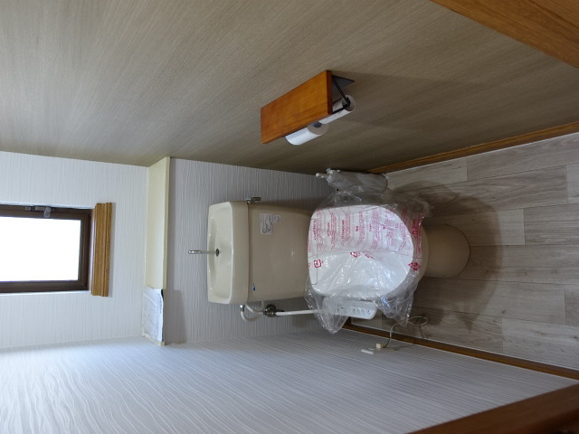 名手市場戸建のトイレ写真