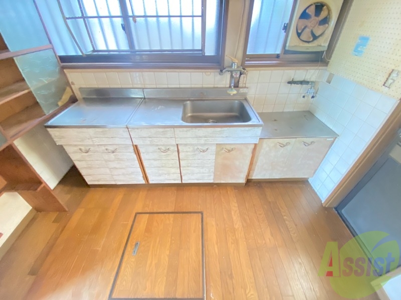 熊野町5丁目連棟住居のキッチン写真