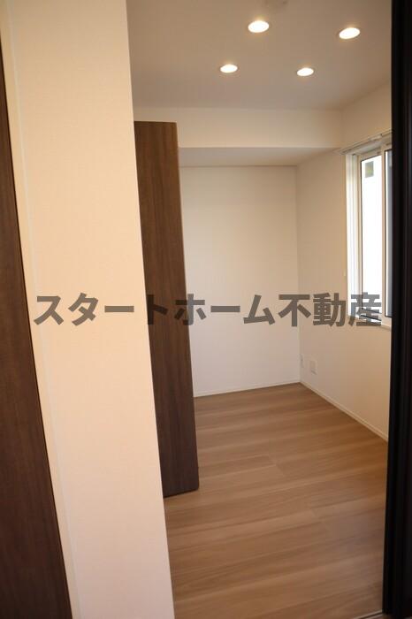 その他部屋・スペース　使い勝手のいい寝室です