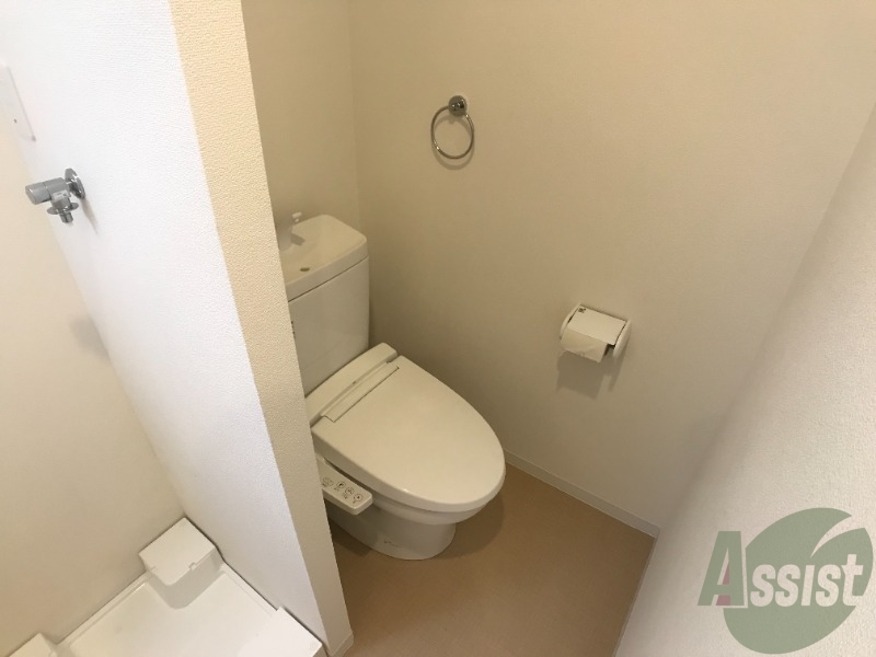 トイレ　トイレはウォシュレット機能付き。シャワートイレは日本の宝。