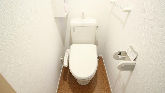 トイレ　トイレもきれいです