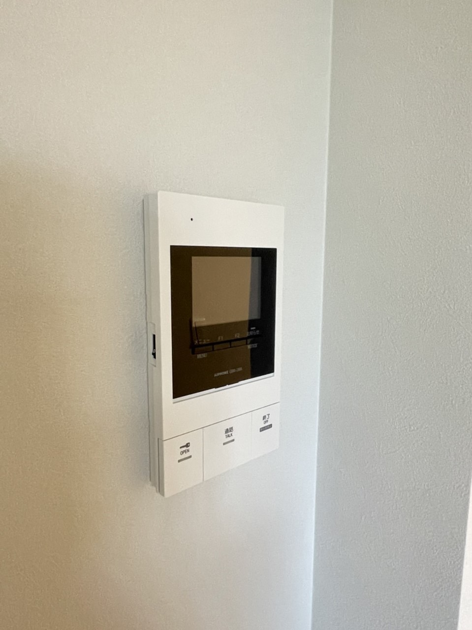 セキュリティ　※同物件、別部屋の写真です。