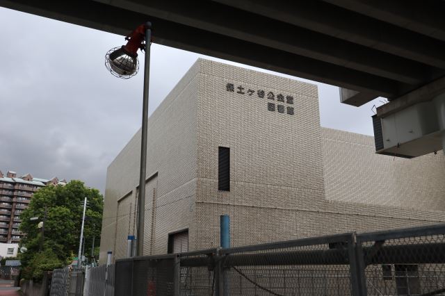 【ウインズ天王町の図書館】