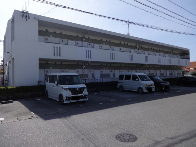 沖縄県豊見城市字豊見城（アパート）の賃貸物件の外観