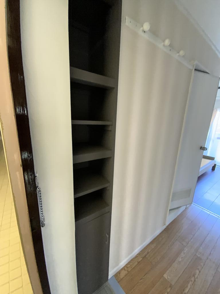 収納　玄関にも収納があります