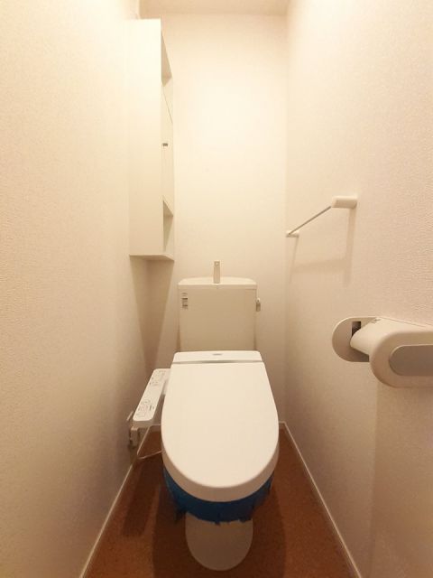 【プリムローズ　IVのトイレ】