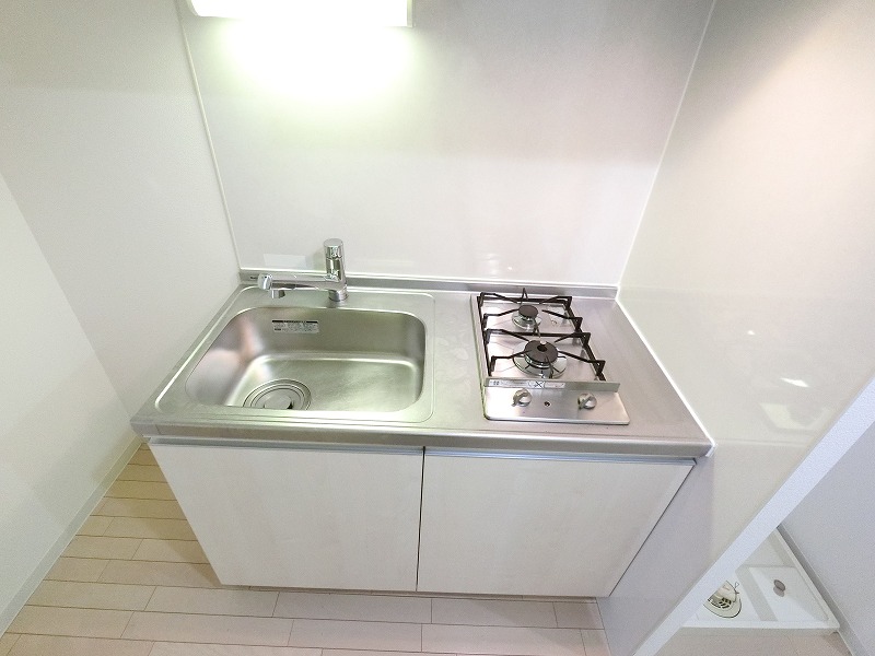 キッチン　室内は現況を優先します