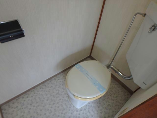 【函館市中道のアパートのトイレ】