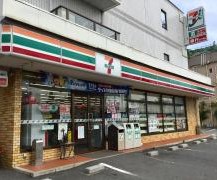 【名古屋市南区呼続のアパートのコンビニ】