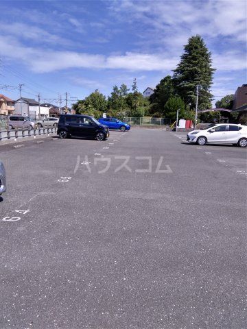 【プリンスヒルＣの駐車場】