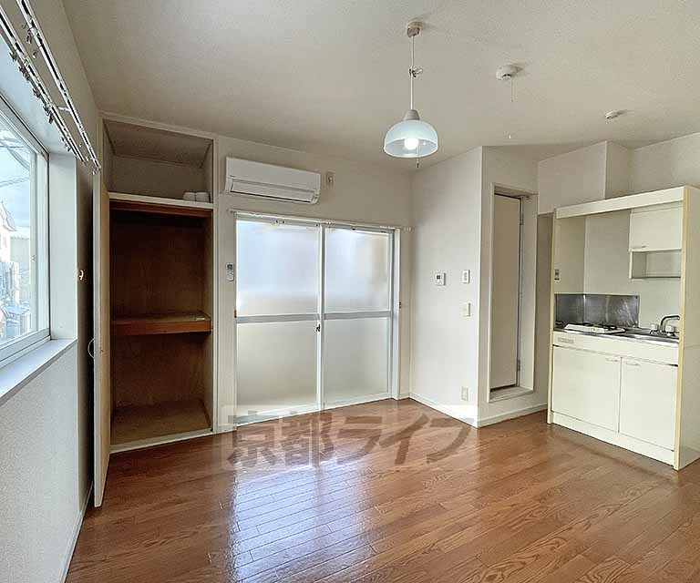 居室・リビング　明るく綺麗なお部屋です。