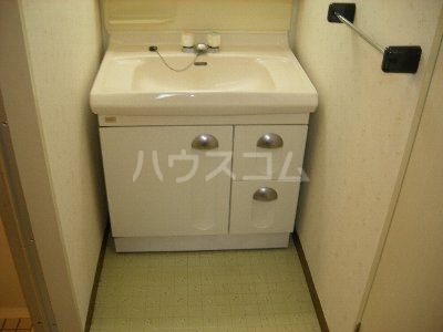 【市川市市川のマンションの洗面設備】