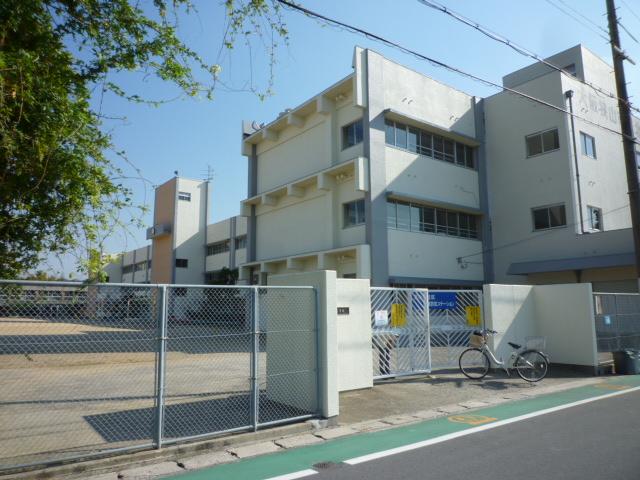 【レスポワール狭山1番館の小学校】