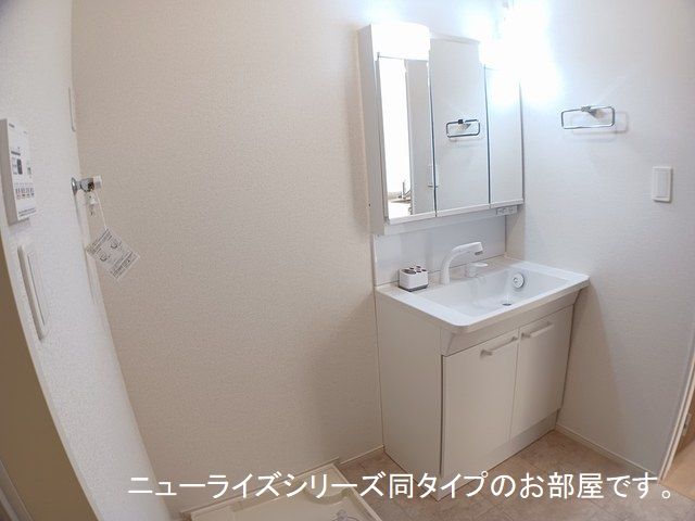 【福津市津屋崎のアパートの洗面設備】