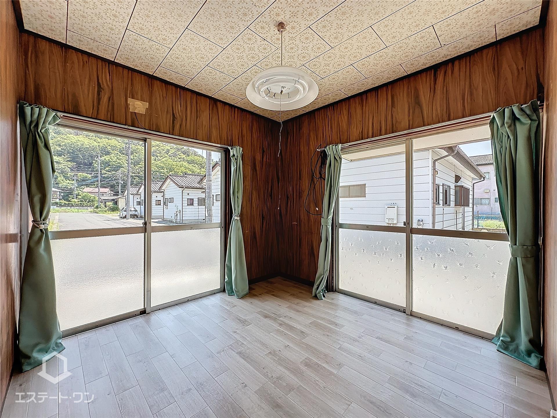 居室・リビング　二面採光で風通しが良さそうですね（＾＾）