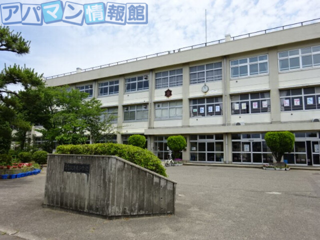 【ダイアパレス道上山の中学校】