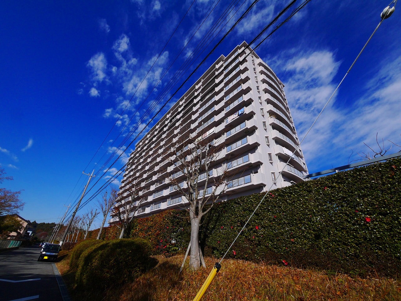 フロイデ成田の建物外観