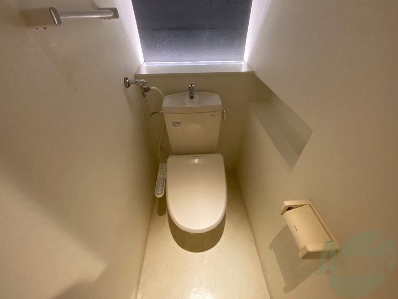 トイレ　ウォシュレット機能がついたトイレ。安心して使用できますね。