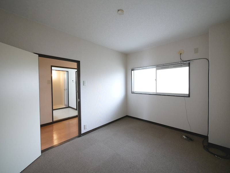 その他部屋・スペース　洋室6帖