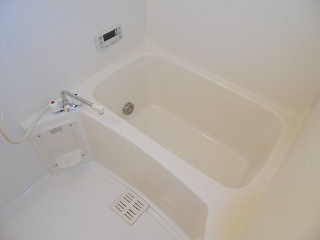 バス・シャワールーム　きれいなお風呂です