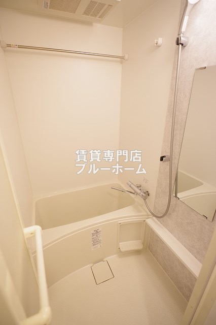 バス・シャワールーム　ステキな浴室です！