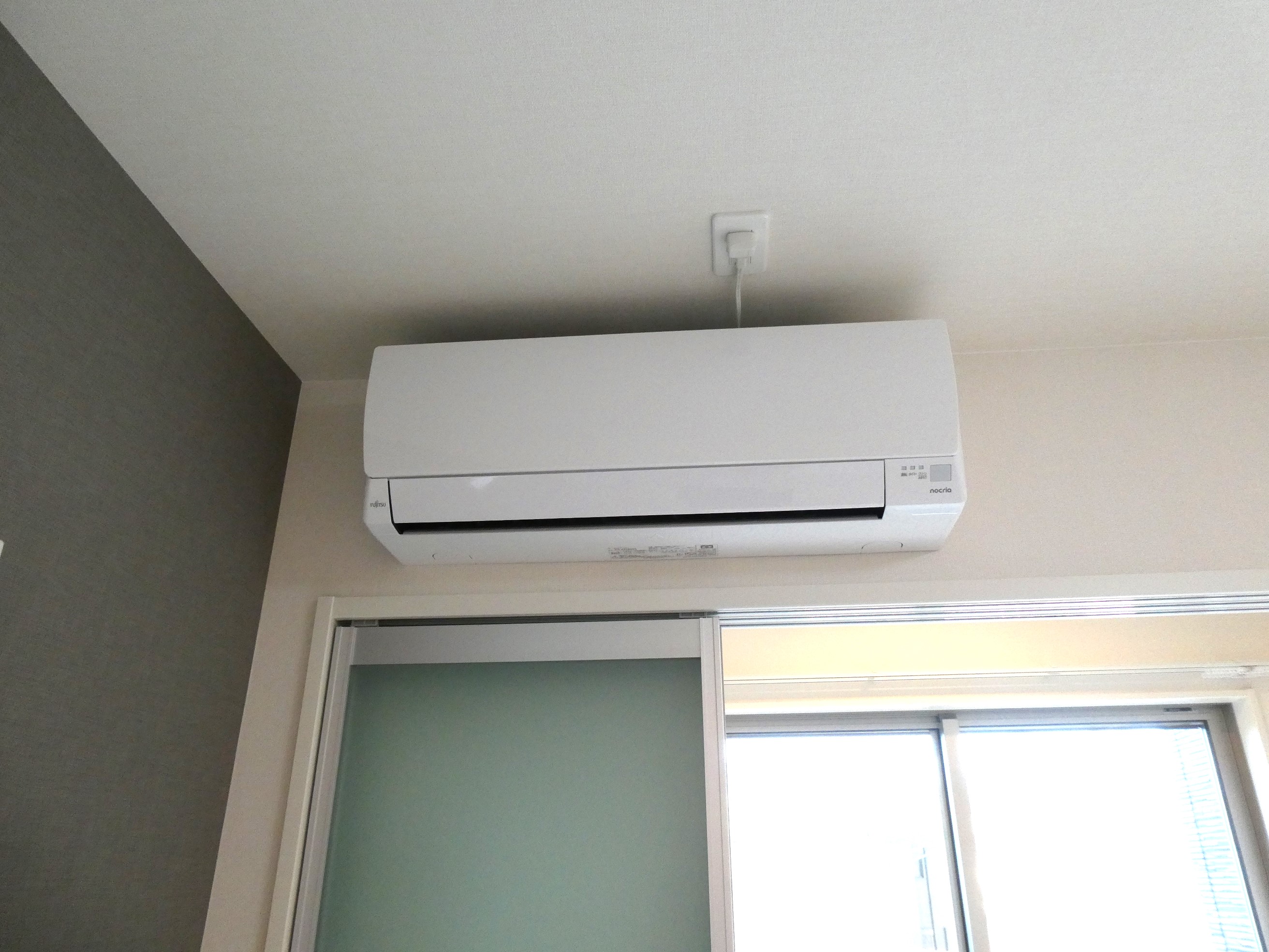 その他　新品エアコン付きで快適生活