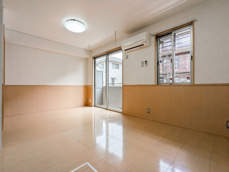 居室・リビング　図面と現状に相違がある場合には現状を優先