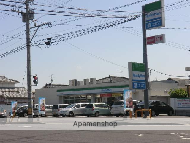 コンビニ　ファミリーマート桜ヶ丘五丁目店（コンビニ）まで423m