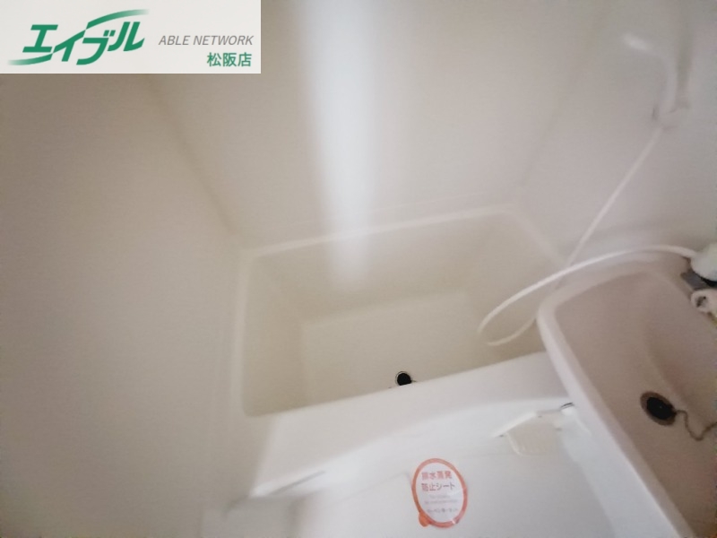 バス・シャワールーム　同型参考写真