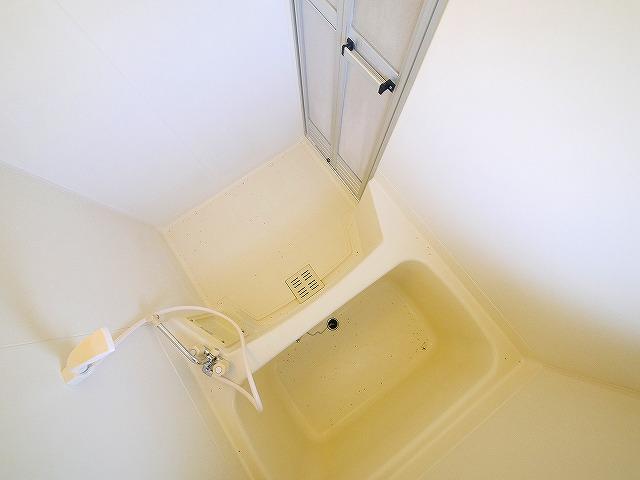 バス・シャワールーム　ゆったり過ごせるお風呂です