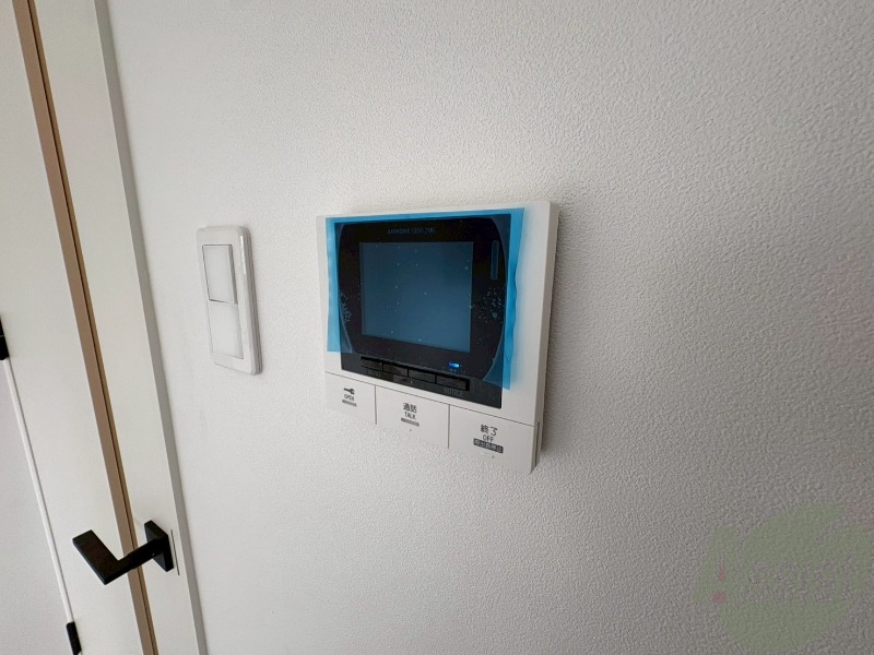 セキュリティ　モニタ付インターホンでセキュリティ面も安心です。