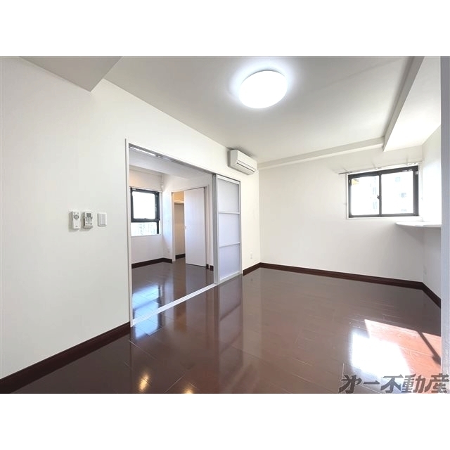 建物外観　ＬＤＫ