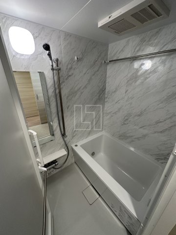 バス・シャワールーム　サザンクレストなんば南　浴室