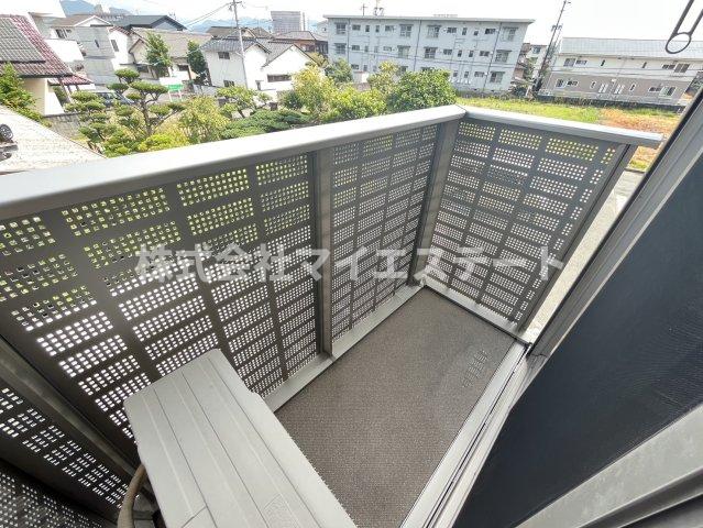 バルコニー　別部屋写真使用